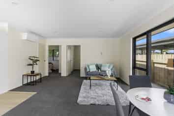 22B Akatarawa Road, Brown Owl