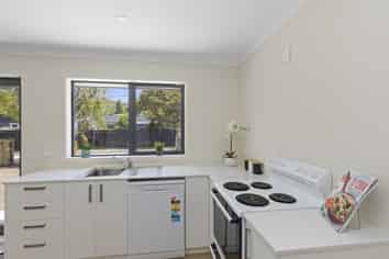 22B Akatarawa Road, Brown Owl