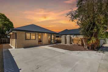 22B Akatarawa Road, Brown Owl
