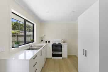 22B Akatarawa Road, Brown Owl