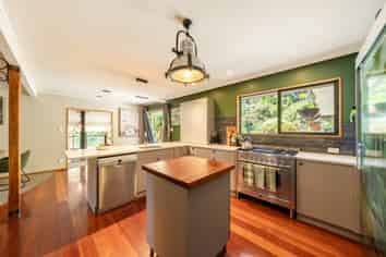 233B Murphys Road, Judgeford