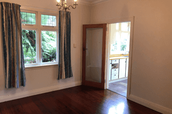 24 Izard Road, Khandallah