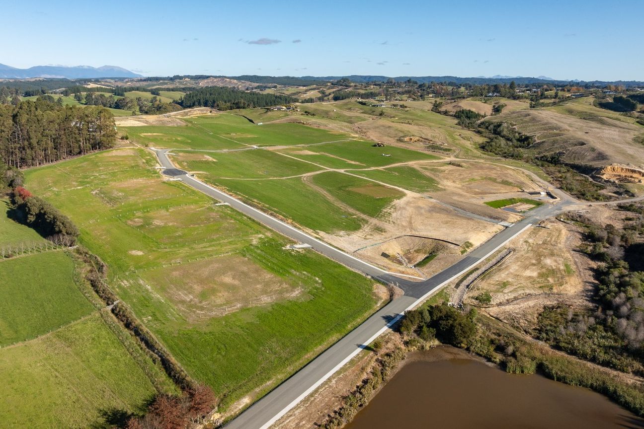 Stunning Pond Outlook, Title Due September 2026 - Vista 2