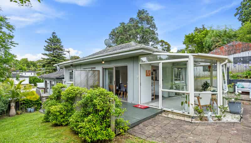 2/43 Seaton Road, Murrays Bay