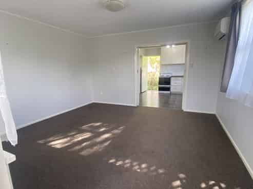 2/97 (Front) Clouston Park Rd, Upper Hutt