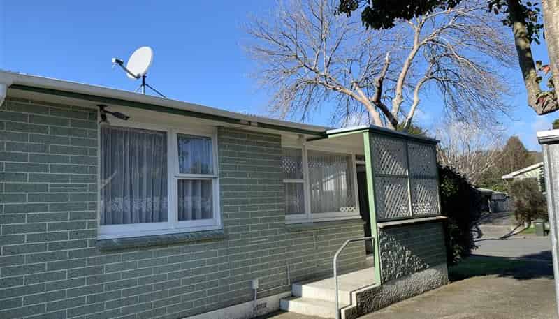 2/97 (Front) Clouston Park Rd, Upper Hutt