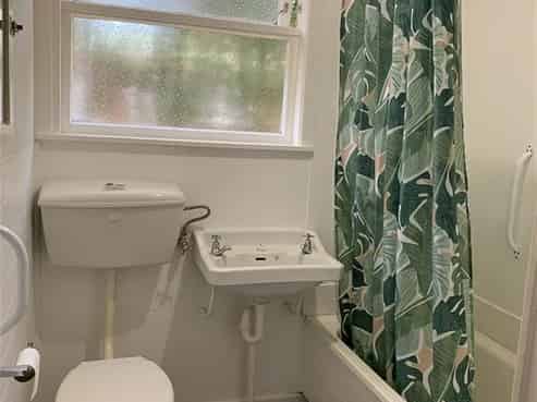 2/97 (Front) Clouston Park Rd, Upper Hutt