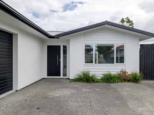 36a Botanical Road, Takaro