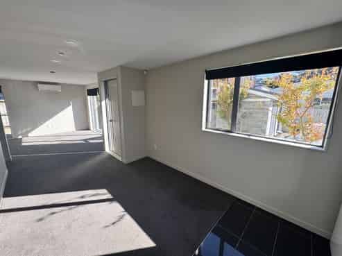 19/31 Princess Terrace, Newtown