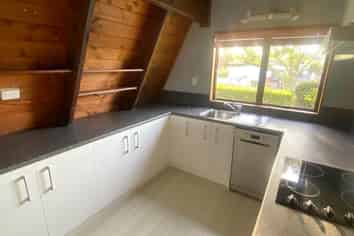 60 St Annes Crescent, Wattle Downs