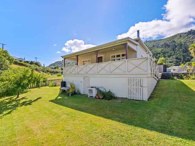 95a Waikawa Road, Picton