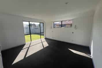 10 Cleveland Heights, Kelvin Grove