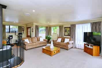 4 Stopforth Street, Woodend