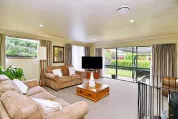 4 Stopforth Street, Woodend