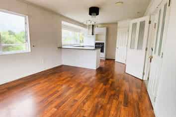 24 Stanford street, Albany