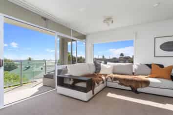 10/3 Hamilton Road, Herne Bay