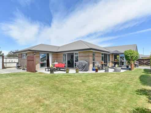 2 Foxton Drive, Kaiapoi