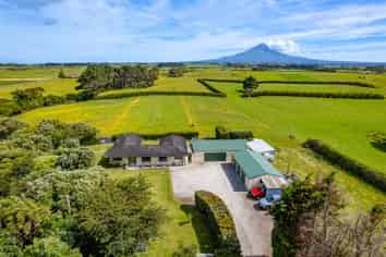 2062 South Road, Otakeho