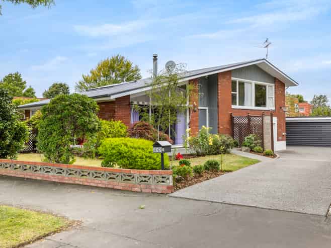 317 Waimairi Road, Ilam