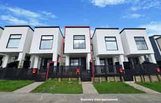 B/13 Colin Chester Drive, Silverdale