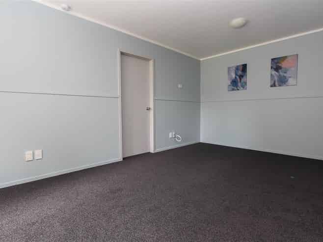 2/55 York Street, Hamilton East