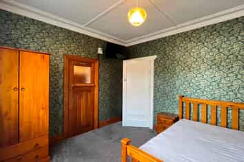 Room 4/ 21 London Street, Dunedin Central