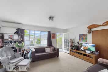 1/138  Richardson Rd, Mount Albert