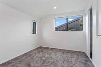 1/131 Merivale Lane, Merivale