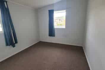 7 Dunsandel Grove, Silverstream