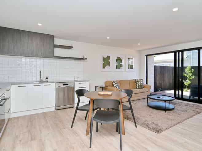 4/197 Innes Road, Saint Albans