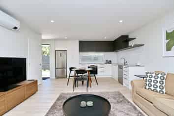 1/197 Innes Road, Saint Albans