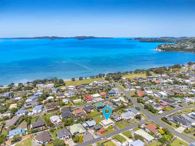 8 Kotuku Place, Snells Beach