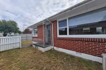 1/28 Aikmans Road, Merivale