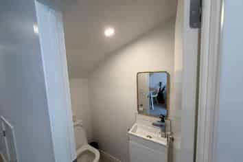 61 Ngae Place, Mangere East