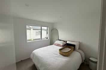 61 Ngae Place, Mangere East