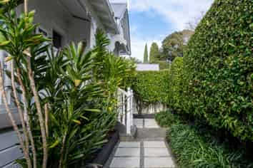 Auckland - Address withheld