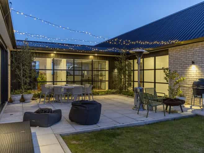 107 Harakeke Drive, Wharewaka