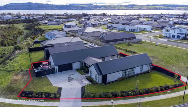 107 Harakeke Drive, Wharewaka