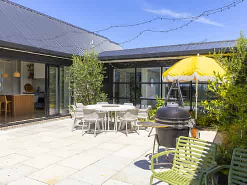 107 Harakeke Drive, Wharewaka