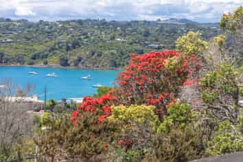 21 Tiri Road, Oneroa