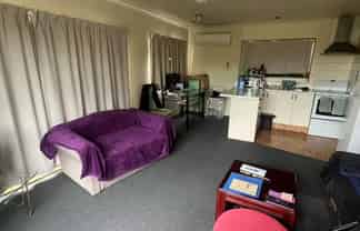 (Back Flat/22  Field Terrace, Upper Riccarton