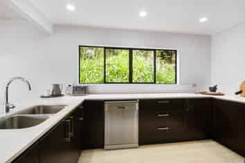 6 Heatherleigh Rise, Northcross