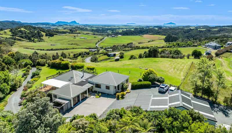 19 McAdam Road, Waipu