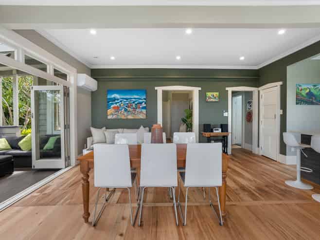 17 Bank Street, Mount Eden