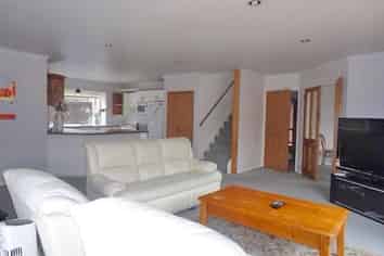 94 Memorial Avenue, Ilam