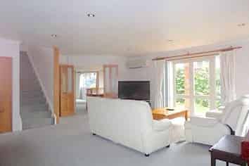 94 Memorial Avenue, Ilam