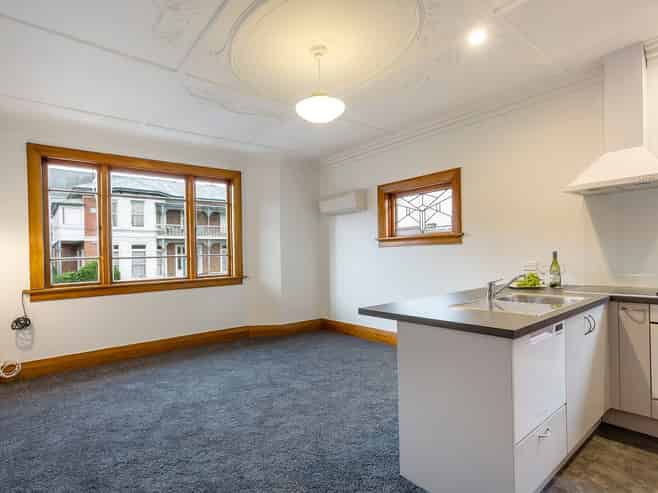 2/53 Manor Place, Dunedin Central