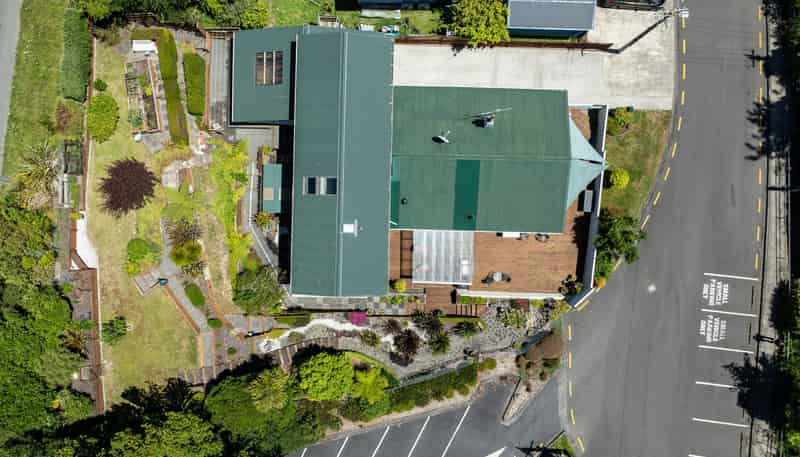 8 Boscobel Lane, Tawa