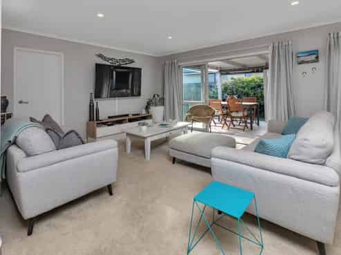 80 One Tree Point Road, One Tree Point