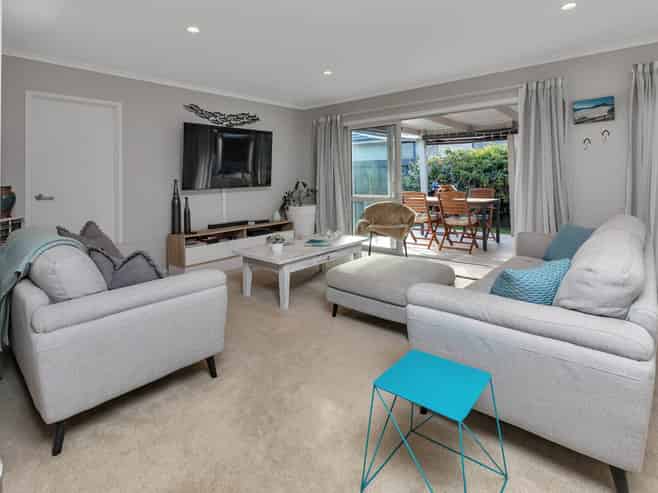 80 One Tree Point Road, One Tree Point